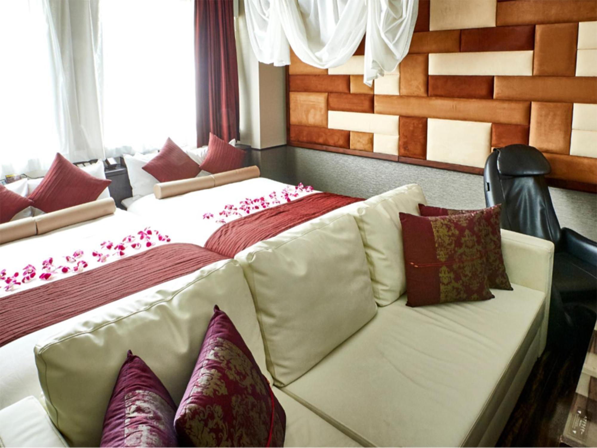 Hotel Petit Bali Garden Shin-Okubo (Adults Only) Tokyo Exterior photo