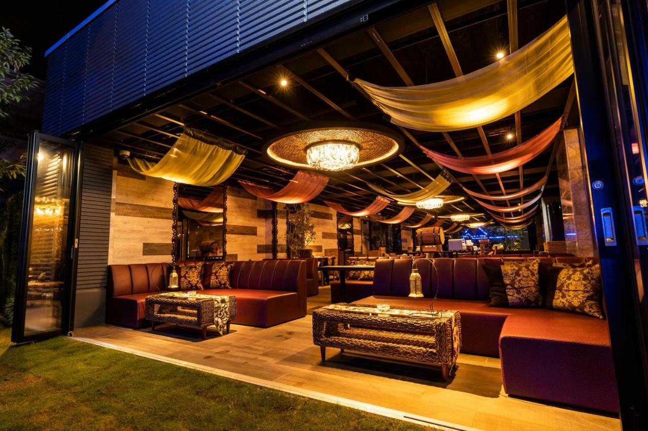 Hotel Petit Bali Garden Shin-Okubo (Adults Only) Tokyo Exterior photo
